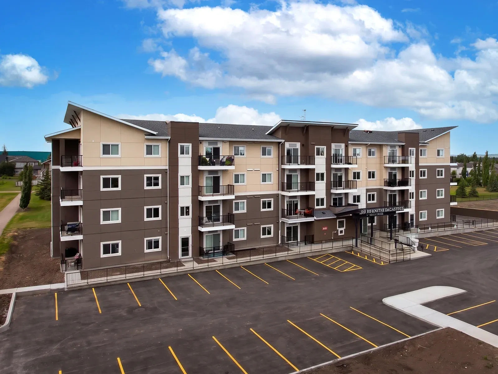 Meadowhaven at Heritage Creek apartment building in Spruce Grove